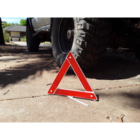 Emergency Breakdown triangle ** FREE POST **