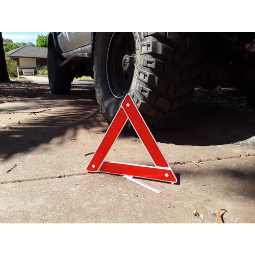 Emergency Breakdown triangle ** FREE POST **
